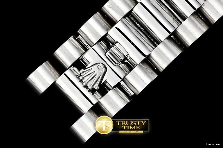 0301 RDD0214C – DayDate 36mm Classic 685